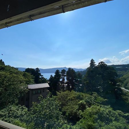 Апартаменты 芦ノ湖富士山見えるクラシック部屋201 Хаконе Экстерьер фото
